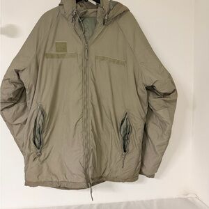 US Army ECWCS Gen III Level 7 Parka Medium Long Extreme Cold Weather